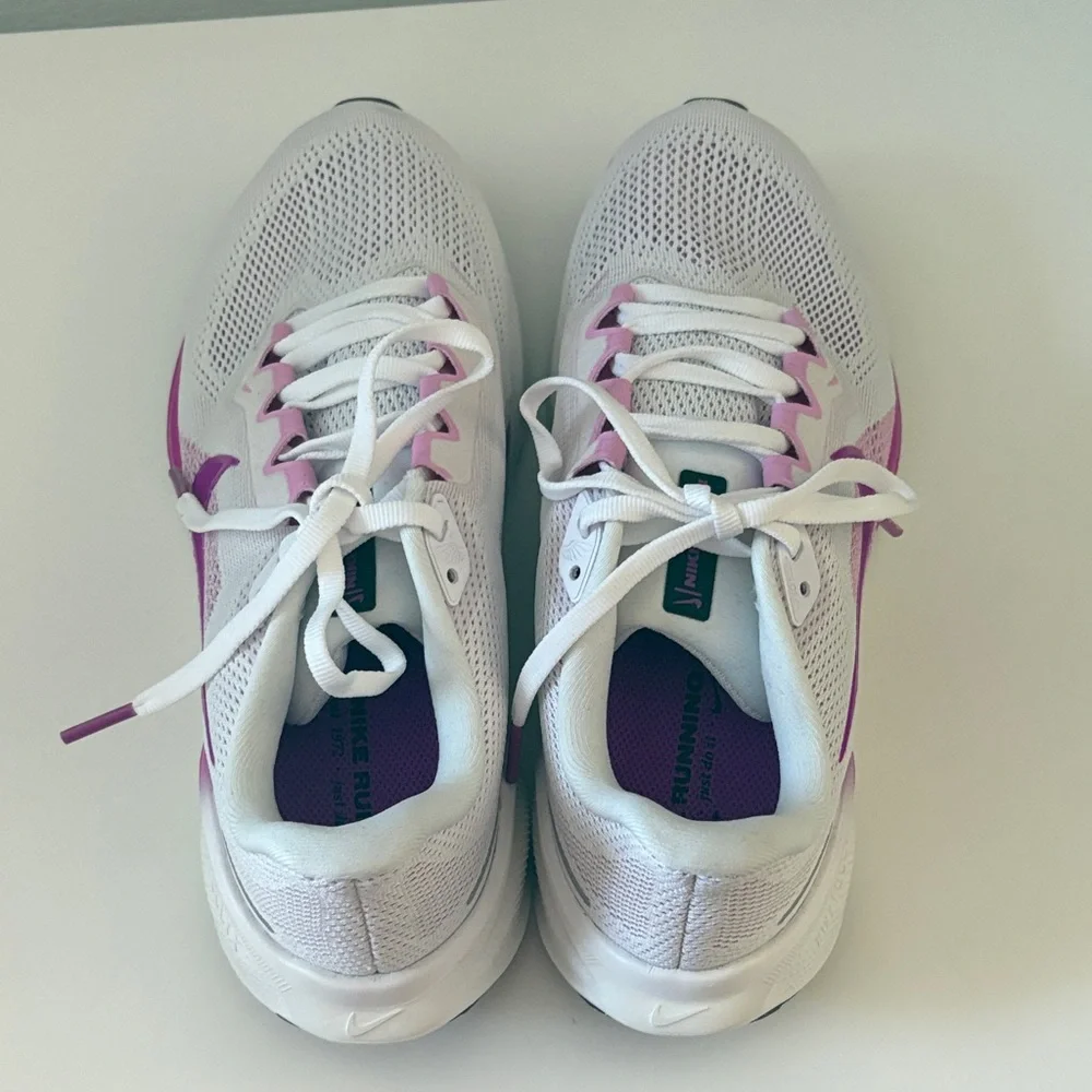 Nike Women's White and Pink Pegasus 41 - Picture 3 of 7
